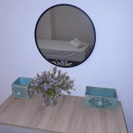 펜션 An Authentic Family House In Ermoupolis *